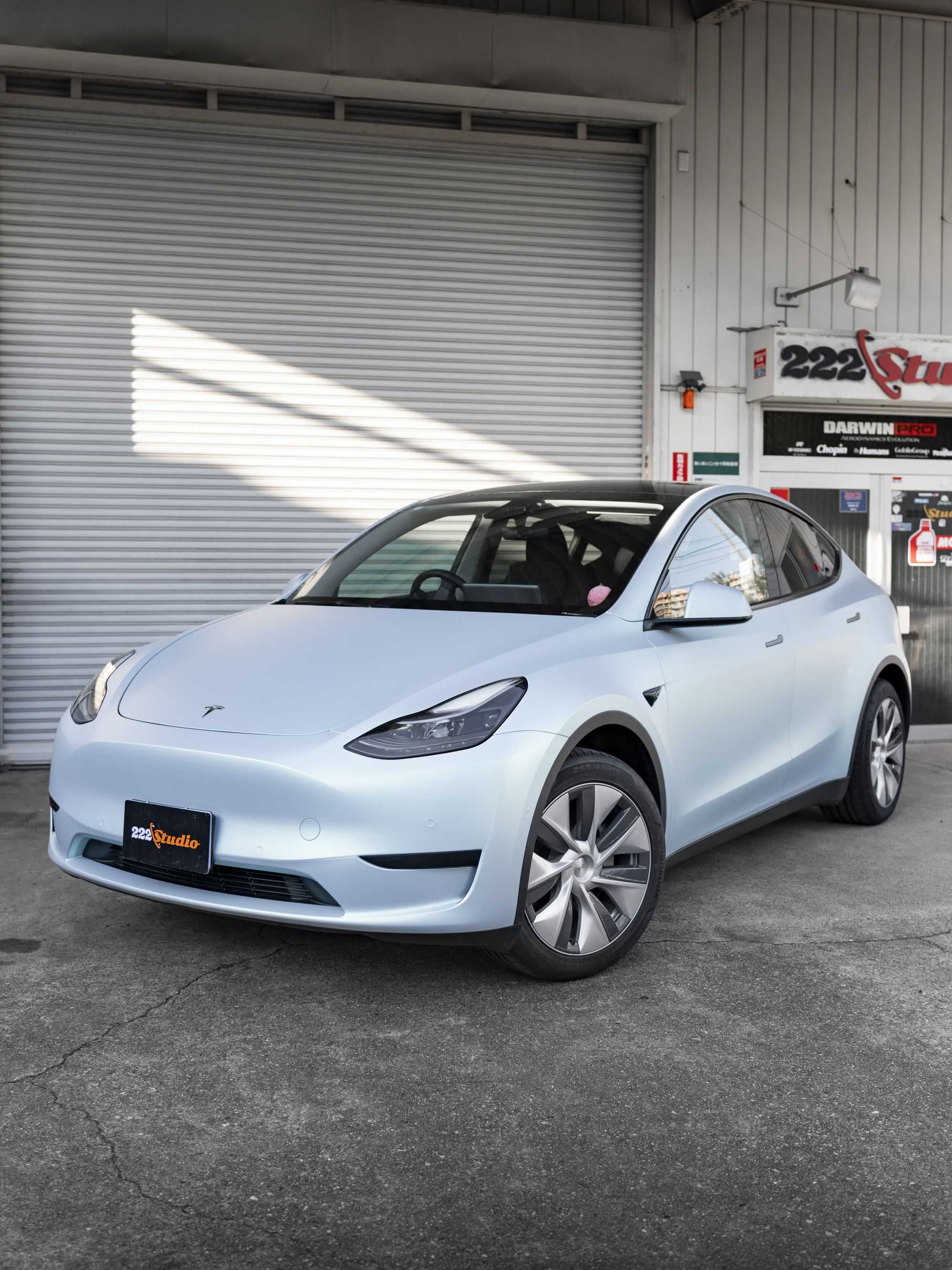 テスラ  Model  Y