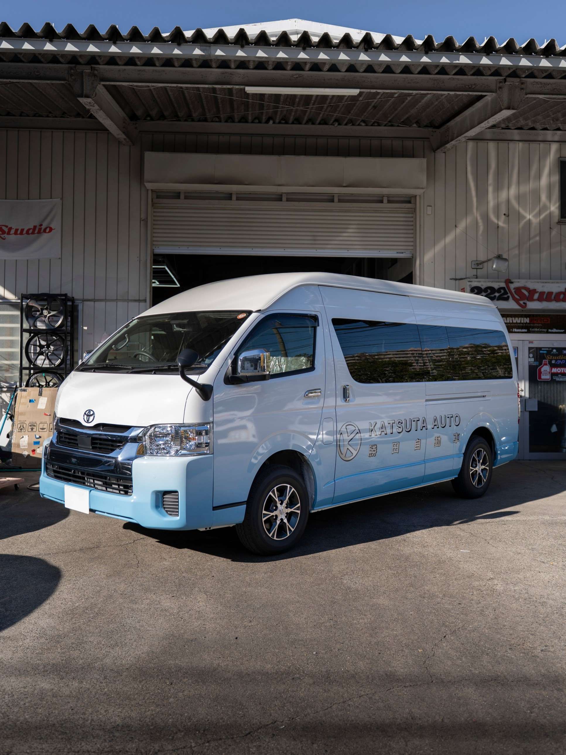 トヨタ　ハイエース