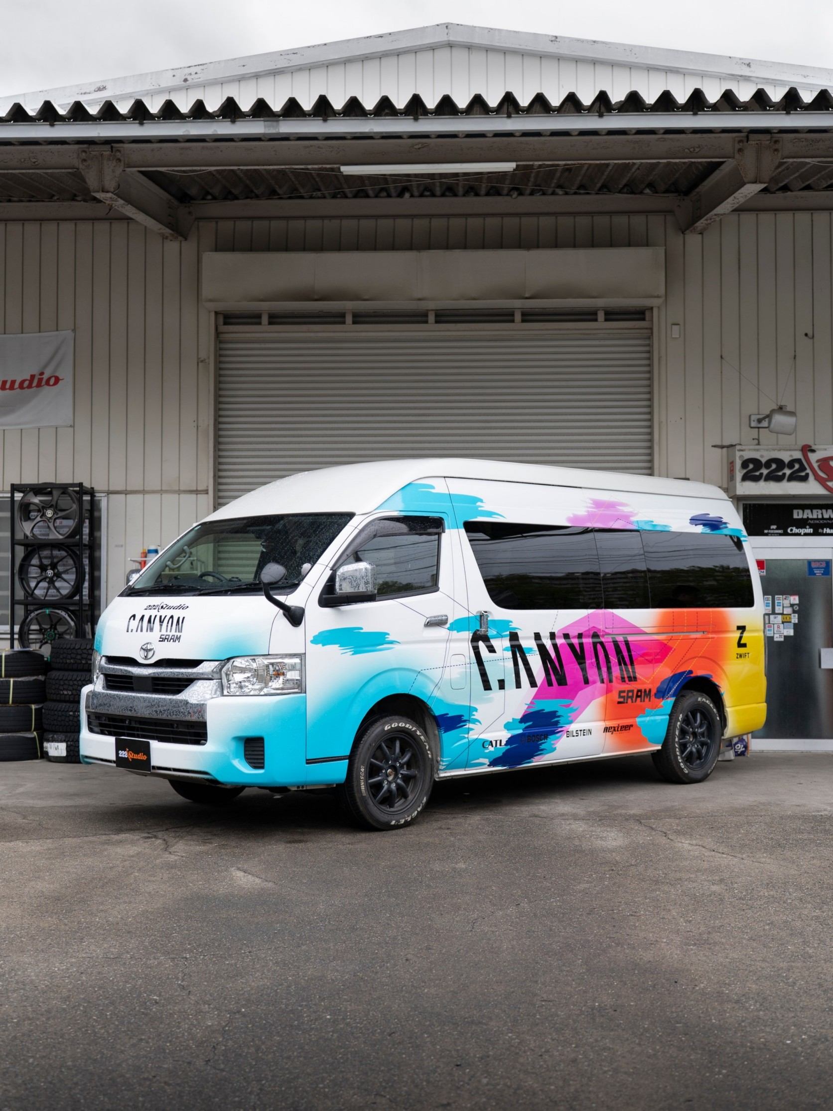 トヨタ　ハイエース
